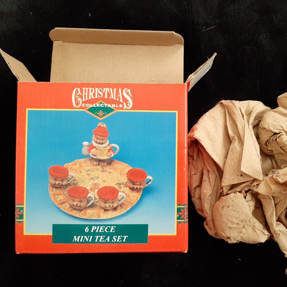 Six Piece Christmas Mini Tea Set